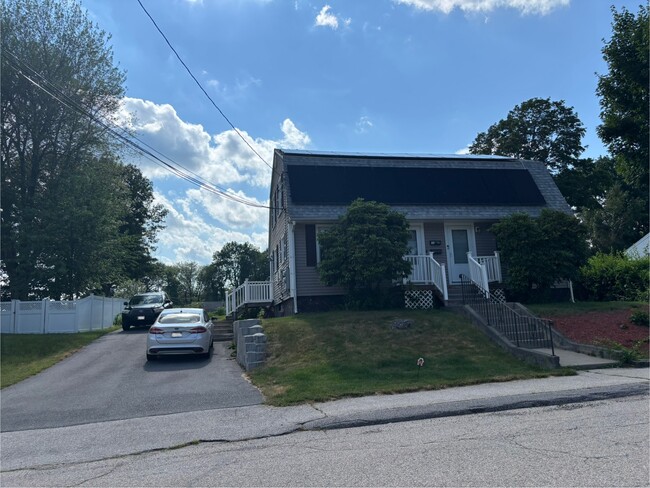 11 Waterman Rd, Unit A