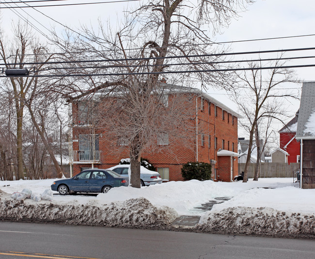 5841 Transit Rd in Depew, NY - Building Photo - Building Photo