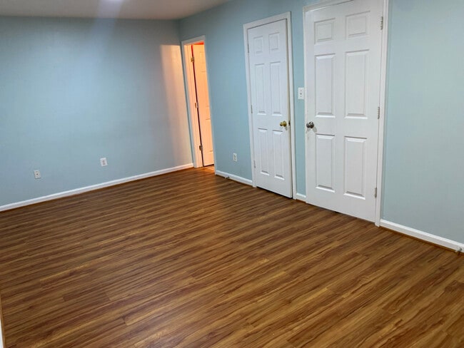 322 Kirby St in Manassas Park, VA - Building Photo - Building Photo