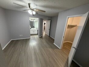 Fairway Greens Apartments in Dallas, TX - Building Photo - Building Photo