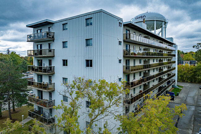 The White House Apartments in Guelph, ON - Building Photo - Building Photo