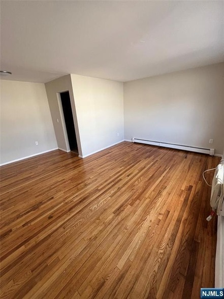 86 Contant Ave, Unit 2a in Lodi, NJ - Building Photo - Building Photo