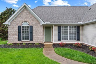 1931 Portway Rd in Spring Hill, TN - Foto de edificio - Building Photo