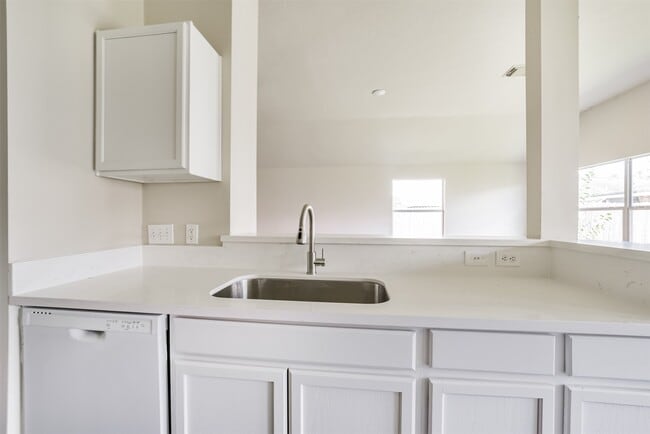 property at 19638 Plantation Grove Tr