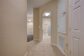 6335 Contessa Dr in Orlando, FL - Building Photo - Building Photo