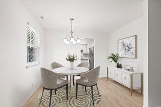 Gateway Apartments in Kingston, PA - Building Photo - Building Photo