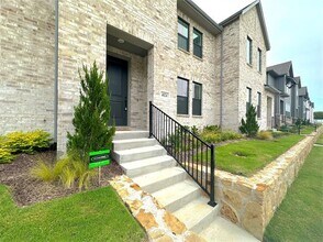 4824 Lunker St in McKinney, TX - Foto de edificio - Building Photo