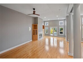 517 River St in Minneapolis, MN - Building Photo - Building Photo