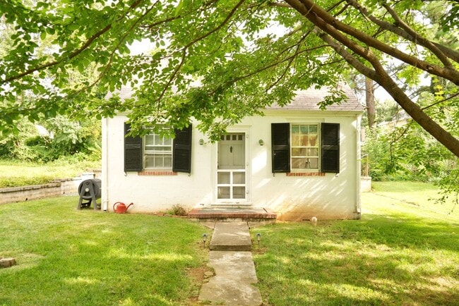 property at 2321 Fontaine Ave Ext