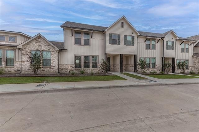 9716 Thorncrown Ln in Fort Worth, TX - Building Photo - Building Photo