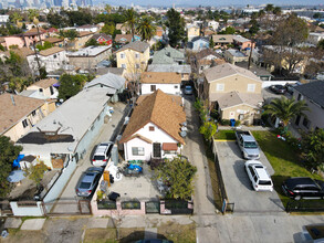 1559 E 43rd St in Los Angeles, CA - Building Photo - Building Photo