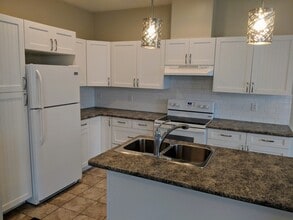 1622-1688 88 Ave in Dawson Creek, BC - Building Photo - Building Photo