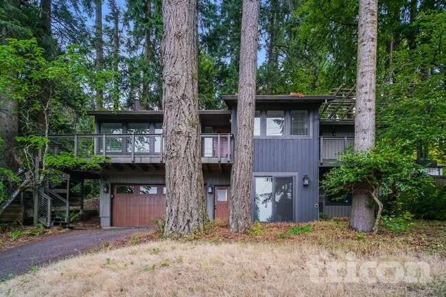 property at 1250 Hemlock St