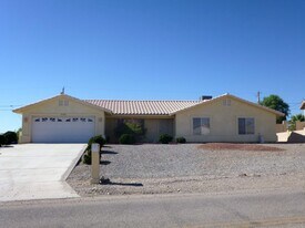 3091 Pintail Dr in Lake Havasu City, AZ - Building Photo