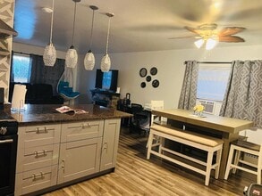 15245 Martin Luther King Jr Dr, Unit 2 North in Dolton, IL - Building Photo - Building Photo