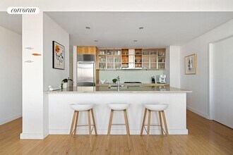 1 Northside Piers in Brooklyn, NY - Building Photo - Building Photo