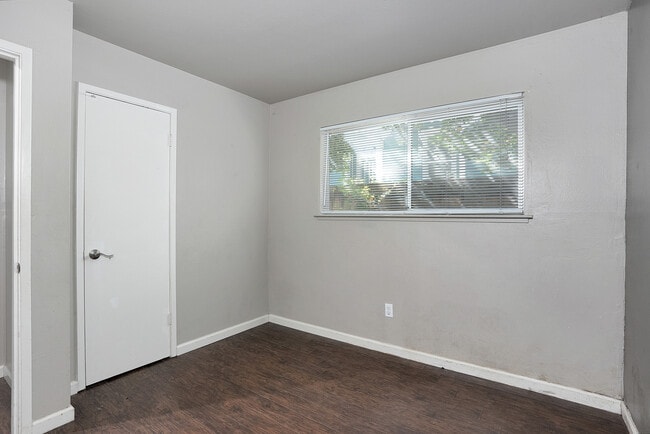 803 Laurel St in Santa Cruz, CA - Building Photo - Building Photo