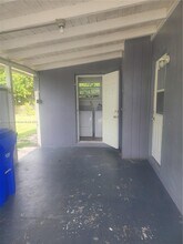 1571 NE 43rd Ct in Pompano Beach, FL - Building Photo - Building Photo
