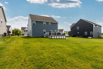 4442 Yorktown Dr in Mcdonald, PA - Building Photo - Building Photo