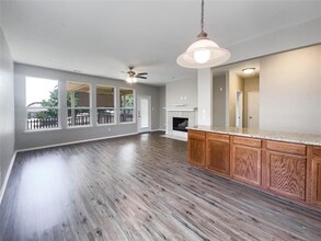 7233 Lindentree Ln in Fort Worth, TX - Building Photo - Building Photo