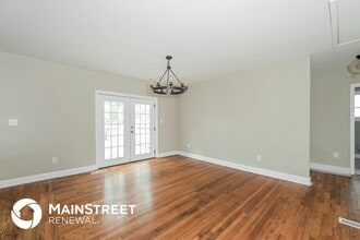 129 McClean St in Decatur, GA - Foto de edificio - Building Photo