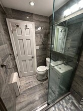 140-17 84th Dr in Queens, NY - Building Photo - Building Photo