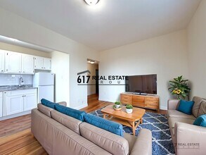 64 Brighton Ave in Boston, MA - Foto de edificio - Building Photo