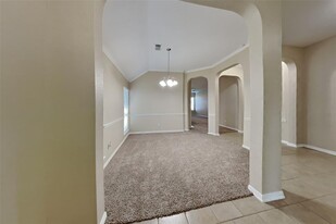 12718 Whistling Springs Dr in Humble, TX - Foto de edificio - Building Photo