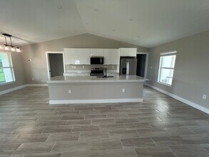 2106 Nelson Rd N in Cape Coral, FL - Building Photo - Building Photo