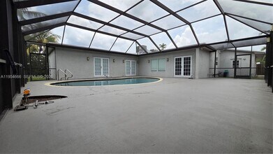 1245 Coral Ln in Hollywood, FL - Building Photo - Building Photo
