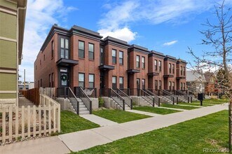 2854 California St in Denver, CO - Building Photo - Building Photo