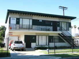 4063 Baywood St Apartamentos