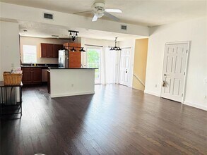 451 NE 1st St in Pompano Beach, FL - Building Photo - Building Photo