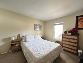 124 Greendale Rd in Virginia Beach, VA - Building Photo - Building Photo