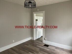 15 Edmonds St in Rochester, NY - Building Photo - Building Photo