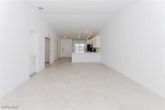 5454 Double Eagle Cir, Unit 3325 in Ave Maria, FL - Building Photo - Building Photo