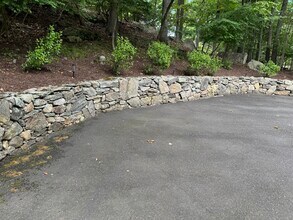 6 Rivergate Woods in Wilton, CT - Foto de edificio - Building Photo