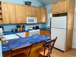 30 Wisconsin St in Long Beach, NY - Building Photo - Building Photo