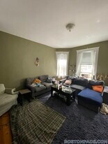 4 Litchfield St in Boston, MA - Building Photo