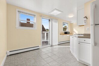 30 Saxton St in Boston, MA - Building Photo - Building Photo