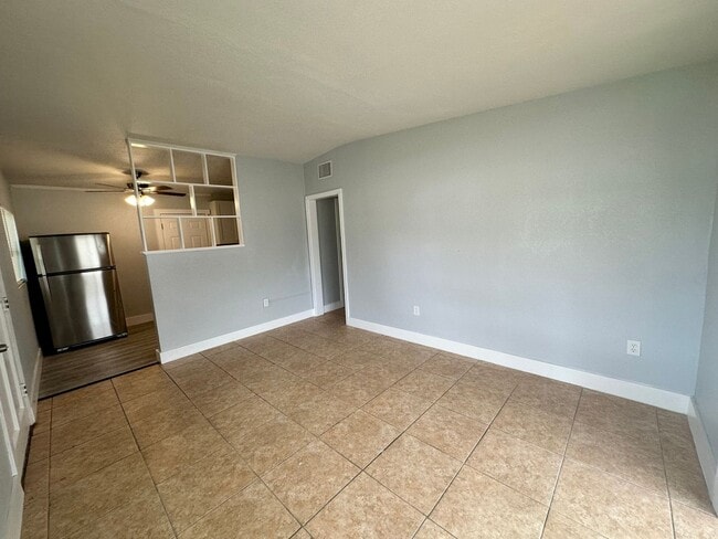 1507 Queensway Rd in Orlando, FL - Building Photo - Building Photo