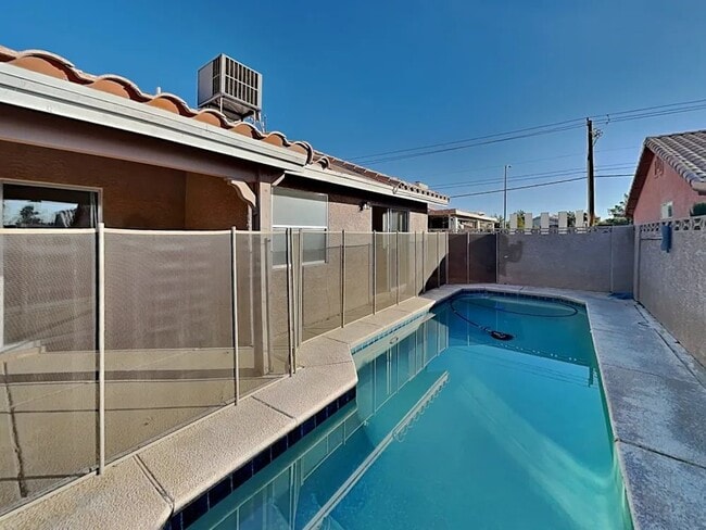 2020 Gault Ct in North Las Vegas, NV - Building Photo - Building Photo