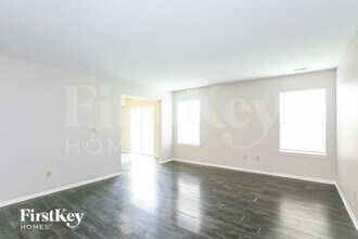 3943 Narrowleaf Ct in Indianapolis, IN - Building Photo - Building Photo