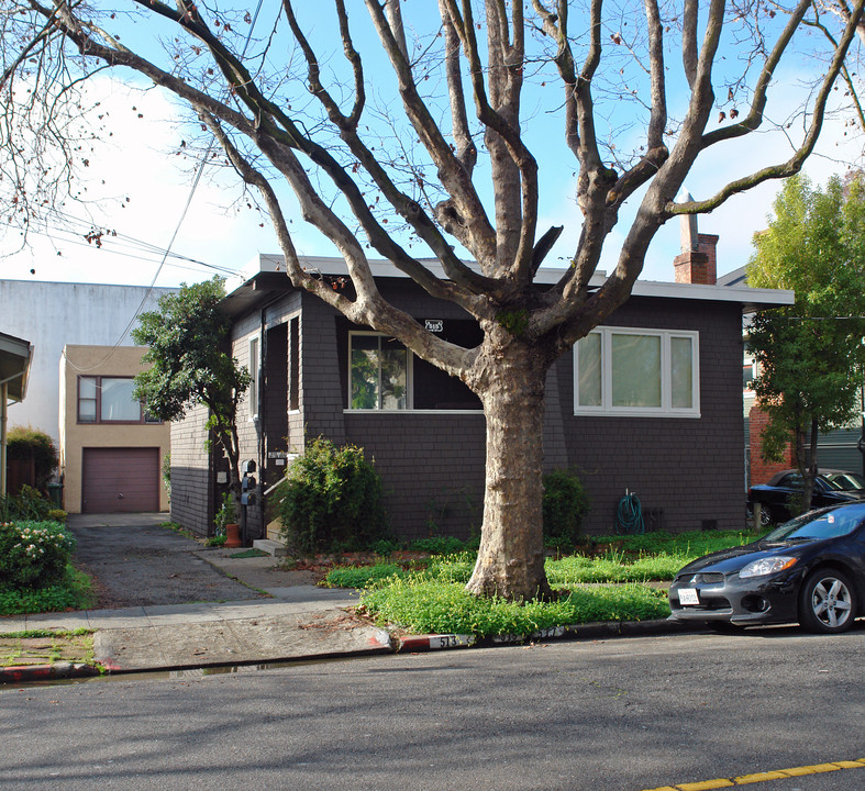 513-517 5th Ave in San Rafael, CA - Building Photo