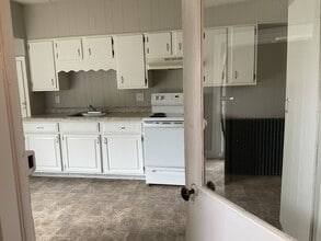 144 E Penn St in Carlisle, PA - Building Photo - Building Photo