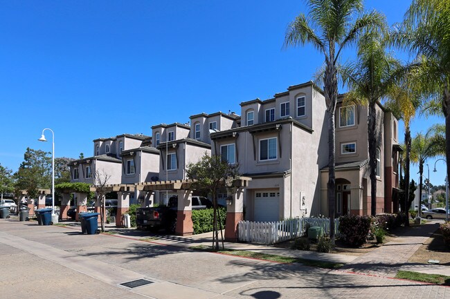 Escondido Park Row