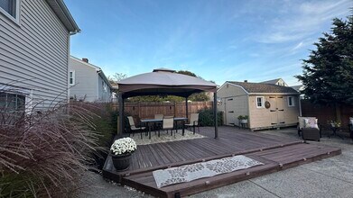 34 Brookline Ave in Hull, MA - Building Photo - Building Photo