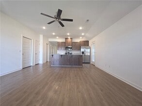 704 W Loren Dr in Siloam Springs, AR - Building Photo - Building Photo