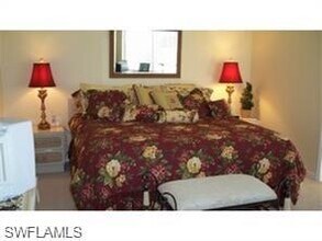 661 Windsurf Ln-Unit -A-103 in Naples, FL - Building Photo - Building Photo