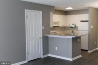 1711 Foxmeadow Cir in Royersford, PA - Foto de edificio - Building Photo